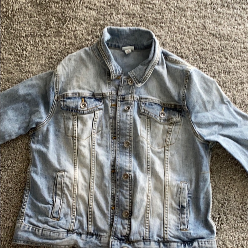 Jean Jacket - Picture 2 of 3